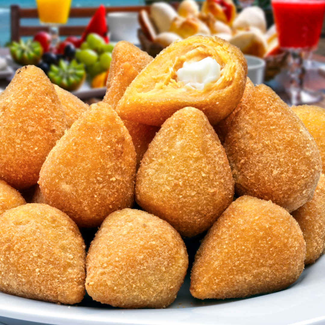 Salgado de Frango com Queijo